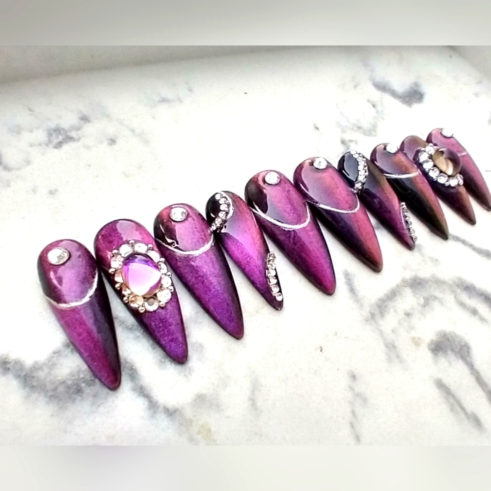 Press On Nails - Picture 8 of 8